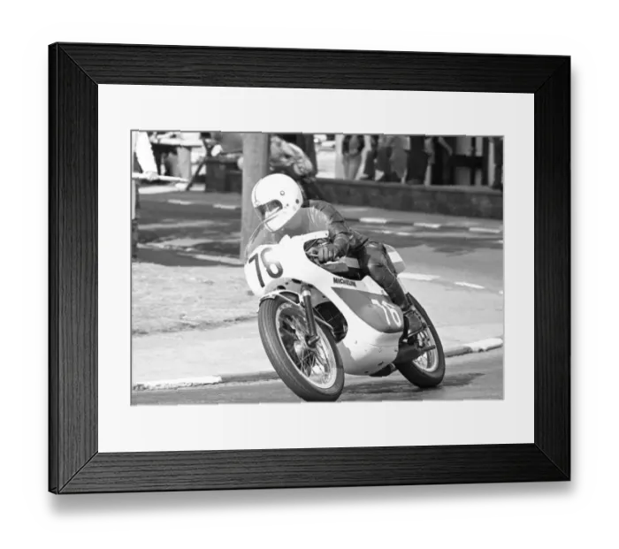 Framed Print : Brian Dickson (Yamaha) 1975 Lightweight Manx Grand Prix Framed Print : Brian Dickson (Yamaha) 1975 Lightweight Manx Grand Prix