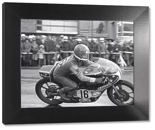 Tony Rutter (Yamaha) 1975 Senior TT