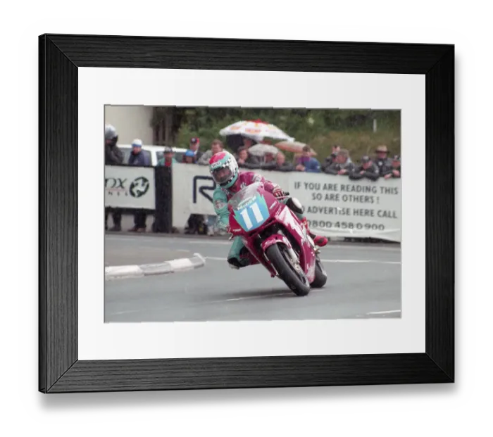 Framed Print : Bob Jackson (McAdoo Honda) 1998 Junior TT Framed Print : Bob Jackson (McAdoo Honda) 1998 Junior TT