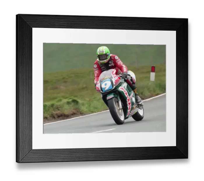 Framed Print : Derek Young (Anderton Honda) 1998 Junior TT Framed Print : Derek Young (Anderton Honda) 1998 Junior TT