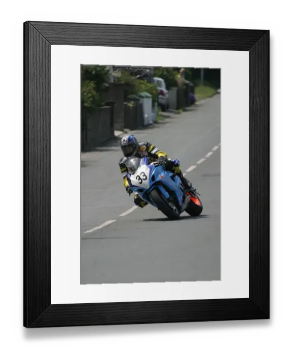 Framed Print : Mark Buckley (Suzuki) 2007 Superbike TT Framed Print : Mark Buckley (Suzuki) 2007 Superbike TT