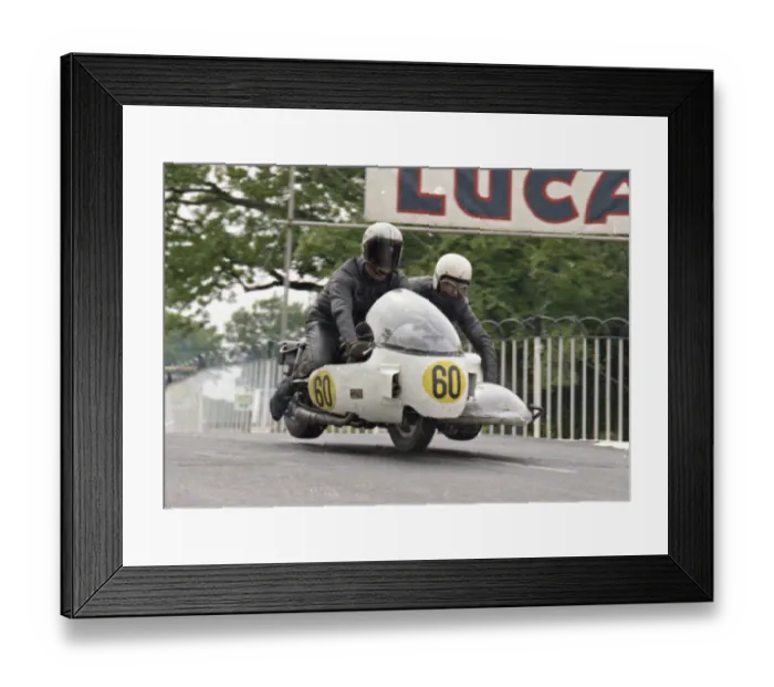 Framed Print : Keith Griffin & Malcolm Sharrocks (SG Weslake) 1974 Sidecar 750 TT Framed Print : Keith Griffin & Malcolm Sharrocks (SG Weslake) 1974 Sidecar 750 TT