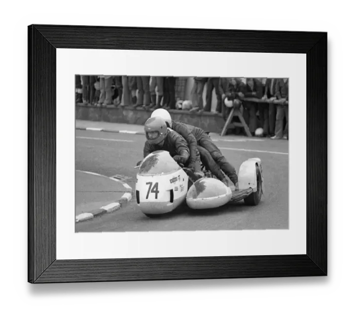 Framed Print : Crawford Martindale & B Forest (BSA) 1974 750 Sidecar TT Framed Print : Crawford Martindale & B Forest (BSA) 1974 750 Sidecar TT