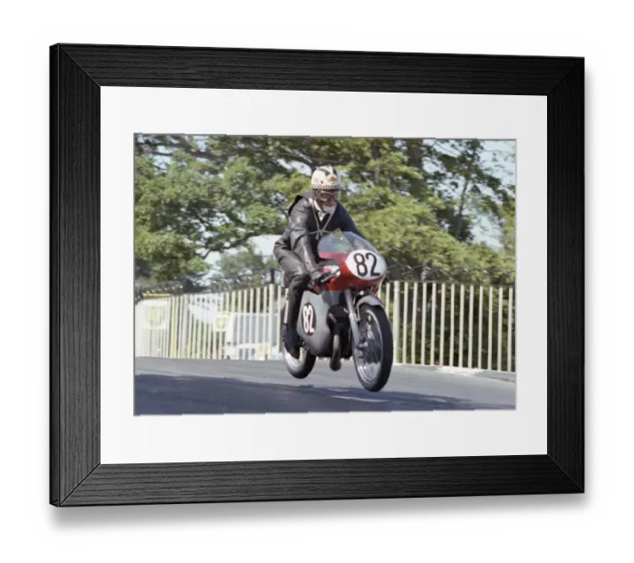 Framed Print : Martin Carney (Bultaco) 1965 Ultra Lightweight TT Framed Print : Martin Carney (Bultaco) 1965 Ultra Lightweight TT