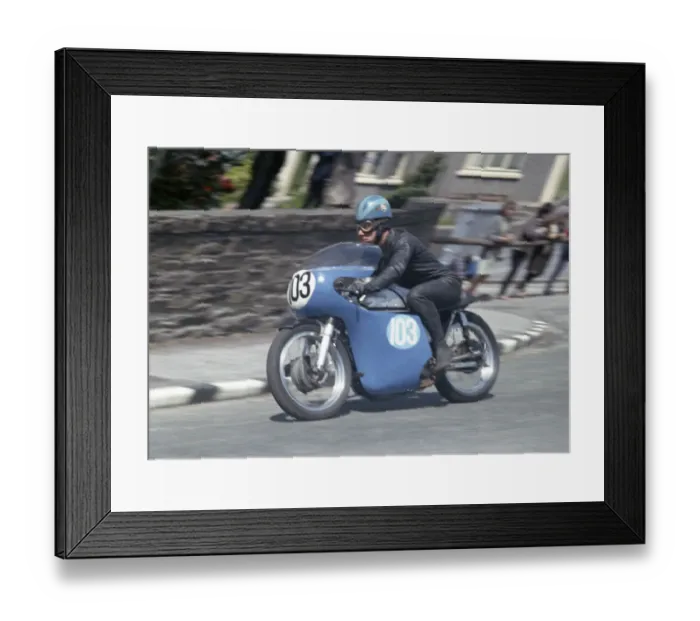 Framed Print : Rex Butcher (Norton) 1965 Junior TT Framed Print : Rex Butcher (Norton) 1965 Junior TT