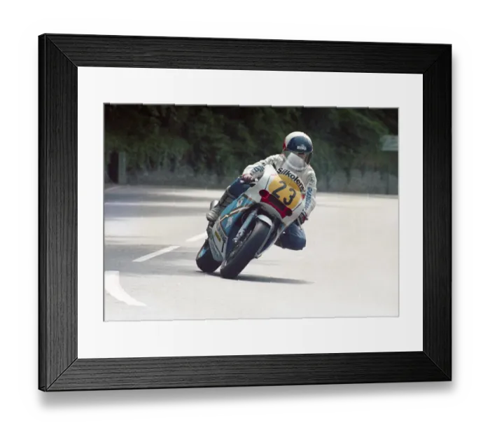 Framed Print : Steve Williams (Bimota Yamaha) 1988 Senior TT Framed Print : Steve Williams (Bimota Yamaha) 1988 Senior TT