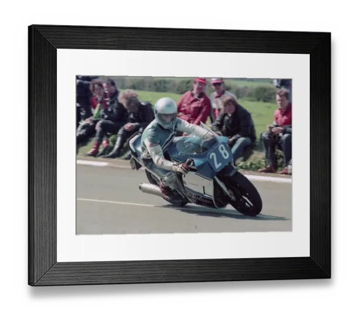 Framed Print : George Linder (Suzuki) 1986 Production B TT Framed Print : George Linder (Suzuki) 1986 Production B TT