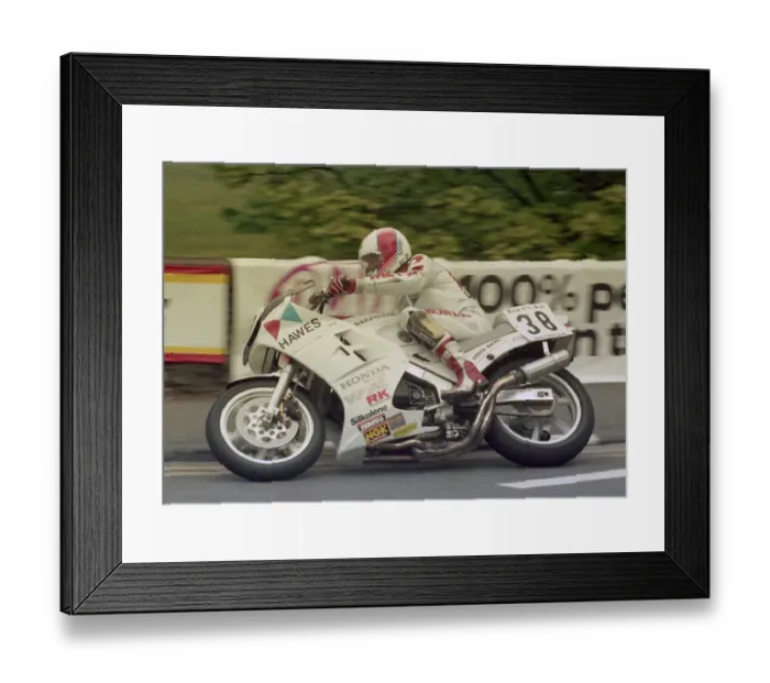 Framed Print : Ken Dobson (Honda) 1986 Formula One TT Framed Print : Ken Dobson (Honda) 1986 Formula One TT