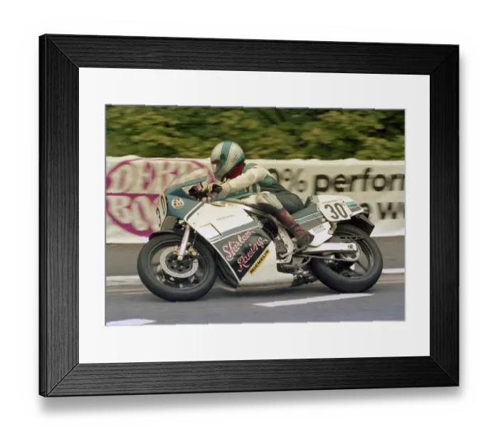 Framed Print : George Linder (Suzuki) 1986 Formula One TT Framed Print : George Linder (Suzuki) 1986 Formula One TT