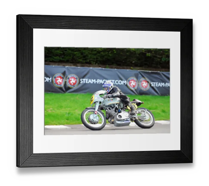 Framed Print : Bruno Leroy (Vincent) 2015 Senior Classic TT