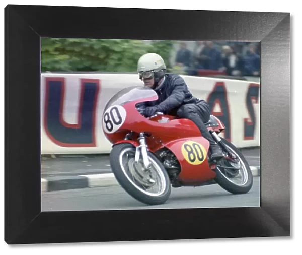 Len Williams (Aermacchi) 1971 Senior TT
