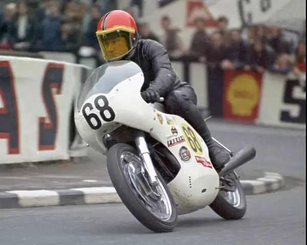 Bill Fulton (Stafford Matchless) 1971 Senior TT
