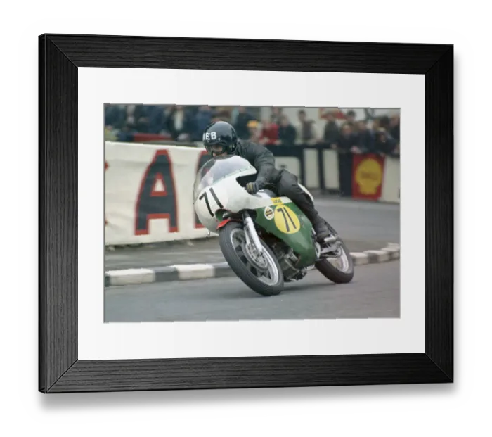 Framed Print : James Ashton (Seeley Matchless) 1971 Senior TT Framed Print : James Ashton (Seeley Matchless) 1971 Senior TT