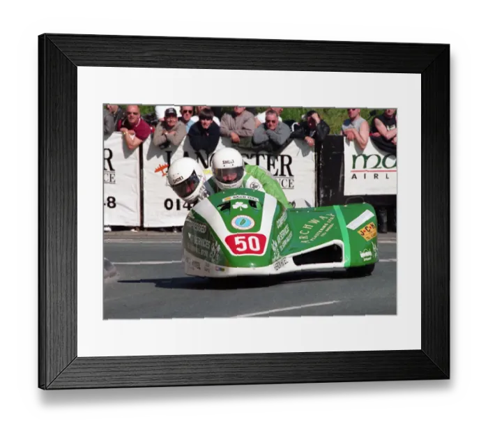 Framed Print : Alan Langton & Jamie Scarffe (Yamaha) 1999 Sidecar TT