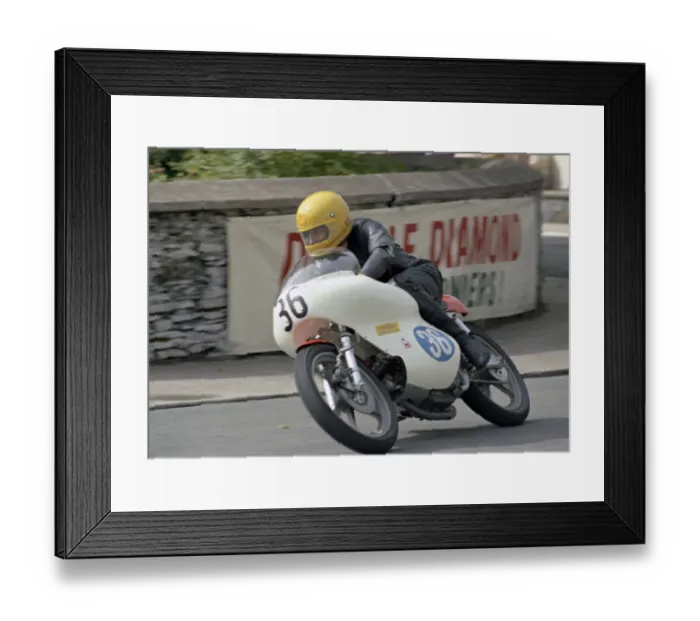 Framed Print : Dick Linton (Aermacchi) 1974 Junior Manx Grand Prix Framed Print : Dick Linton (Aermacchi) 1974 Junior Manx Grand Prix