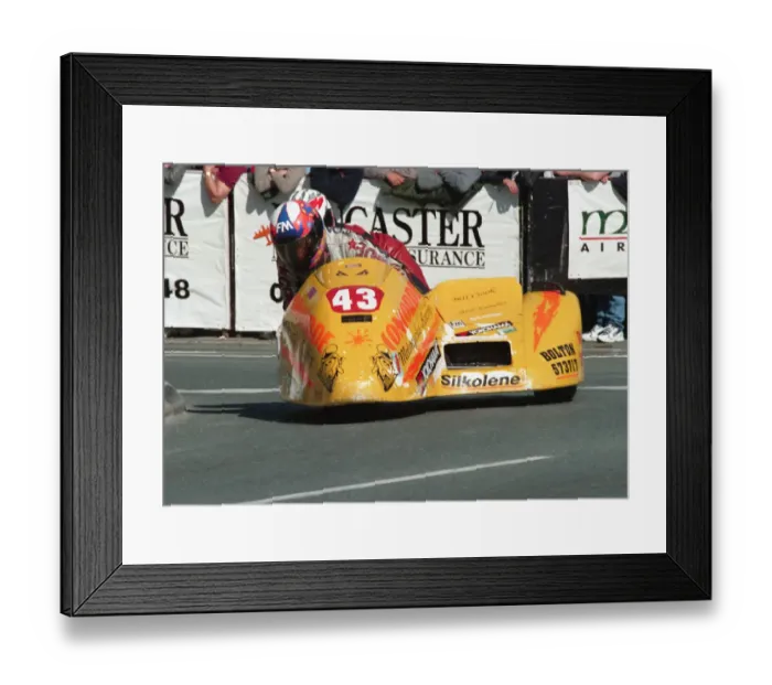 Framed Print : Bill Crook & Ian Gemmell (Jacons Starfire) 1999 Sidecar TT Framed Print : Bill Crook & Ian Gemmell (Jacons Starfire) 1999 Sidecar TT