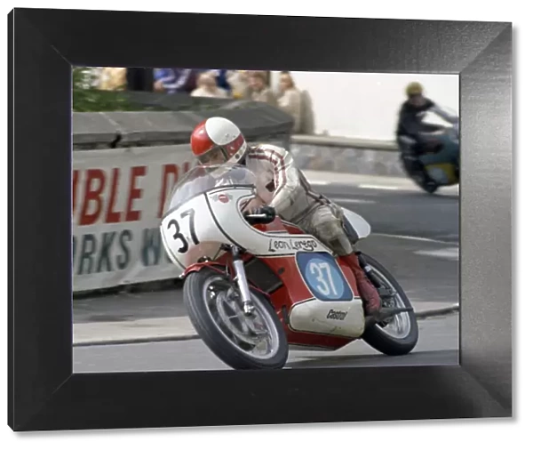 Leon Lerego (Yamaha) 1974 Junior Manx Grand Prix