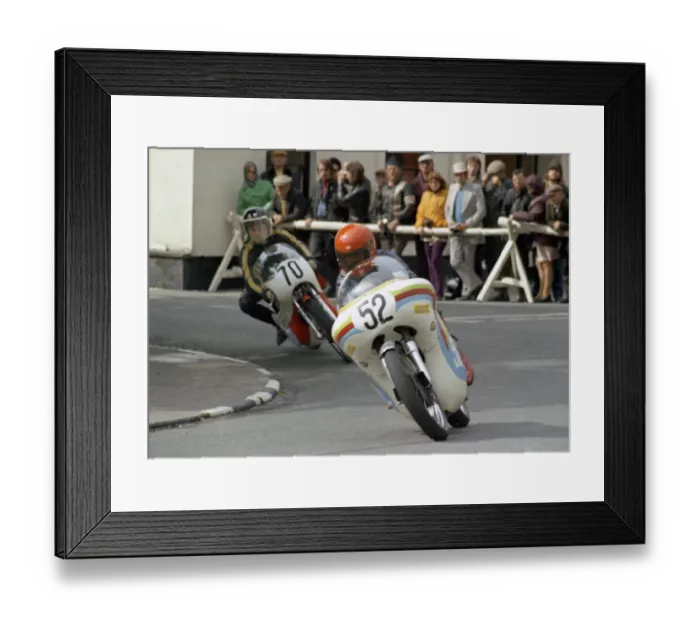 Framed Print : Ralph Stephens (Norton) 1974 Junior Manx Grand Prix Framed Print : Ralph Stephens (Norton) 1974 Junior Manx Grand Prix