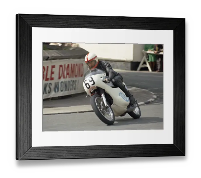 Framed Print : Pete Lovett (Yamaha) 1974 Junior Manx Grand Prix Framed Print : Pete Lovett (Yamaha) 1974 Junior Manx Grand Prix