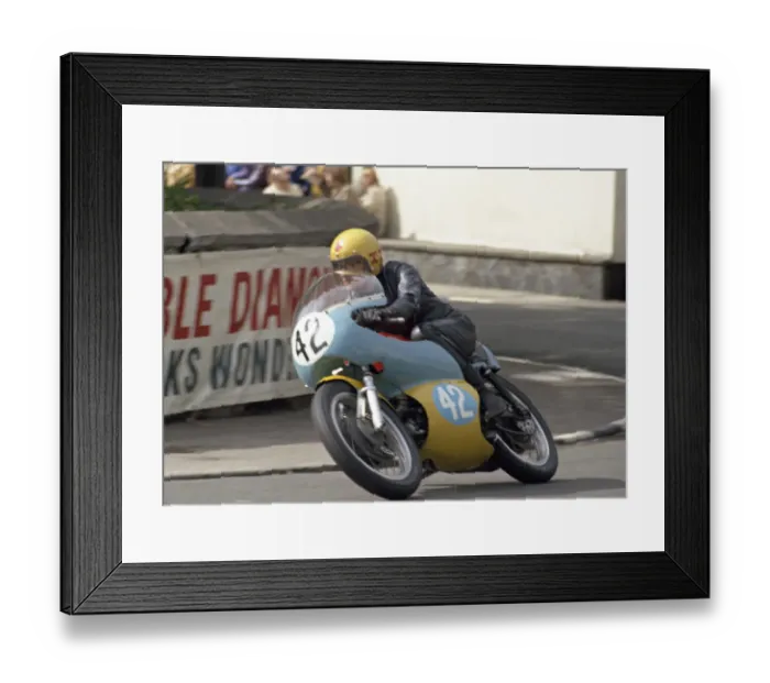 Framed Print : Gary Thomas (Aermacchi) 1974 Junior Manx Grand Prix Framed Print : Gary Thomas (Aermacchi) 1974 Junior Manx Grand Prix