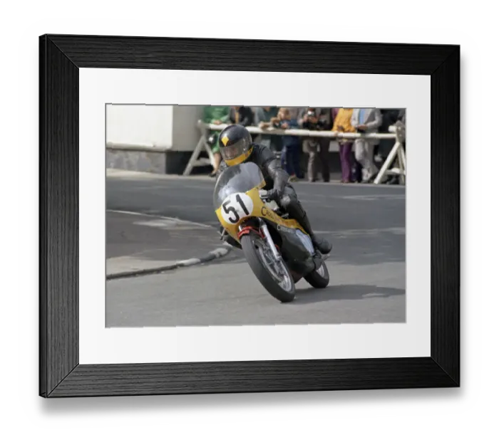 Framed Print : Murray Warner (Yamaha) 1974 Junior Manx Grand Prix Framed Print : Murray Warner (Yamaha) 1974 Junior Manx Grand Prix