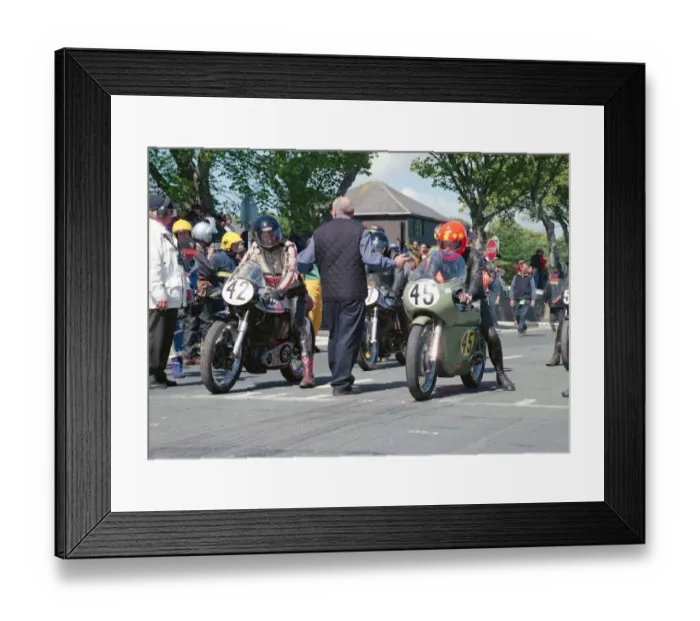 Framed Print : Derek Fox (Norton) and Keith Heckles (Norton) 2002 TT Parade Lap Framed Print : Derek Fox (Norton) and Keith Heckles (Norton) 2002 TT Parade Lap