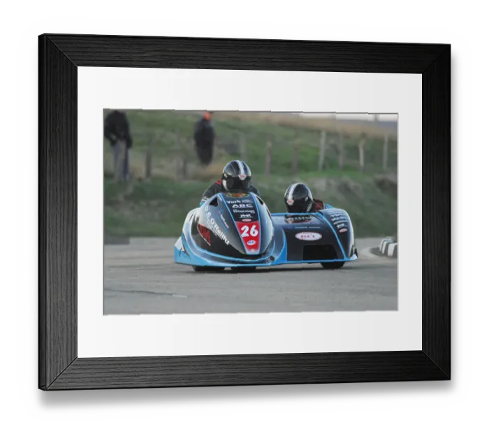 Framed Print : David Atkinson & Phil Knapton (LCR Suzuki) 2013 Sidecar TT Framed Print : David Atkinson & Phil Knapton (LCR Suzuki) 2013 Sidecar TT