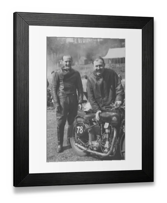 Framed Print : Les Graham (OK Supreme) Cadwell Park Framed Print : Les Graham (OK Supreme) Cadwell Park