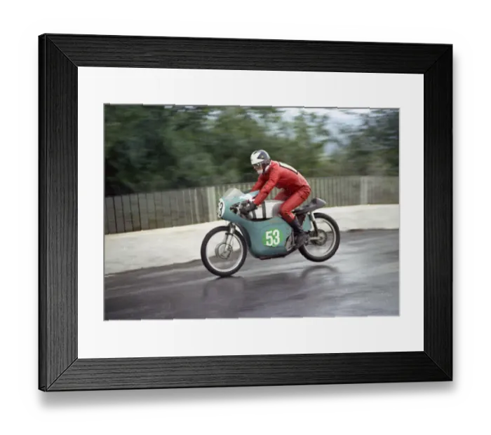 Framed Print : Harry Wade (DMW) 1967 Lightweight Manx Grand Prix Framed Print : Harry Wade (DMW) 1967 Lightweight Manx Grand Prix