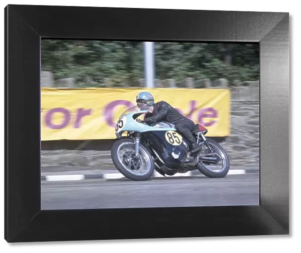 Roy Simmons (Norton) 1967 Senior Manx Grand Prix