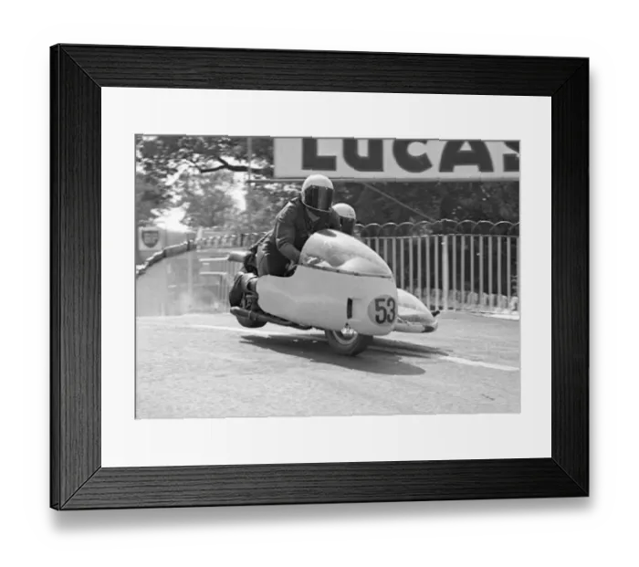 Framed Print : Artie Oates & Edda Oates (SG BSA) 1975 1000 Sidecar TT Framed Print : Artie Oates & Edda Oates (SG BSA) 1975 1000 Sidecar TT
