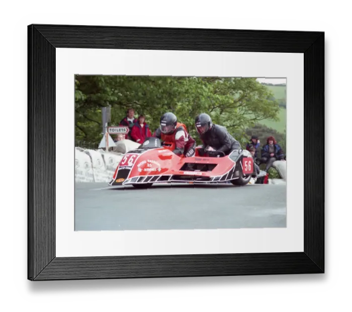 Framed Print : Pascal Hachet & Delphine Alzina (Ireson Yamaha) 2000 Sidecar TT Framed Print : Pascal Hachet & Delphine Alzina (Ireson Yamaha) 2000 Sidecar TT