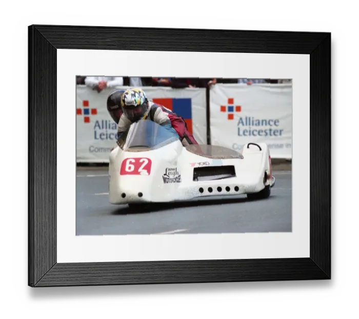 Framed Print : Stephen Money & Martin Money (Ireson Honda) 2000 Sidecar TT Framed Print : Stephen Money & Martin Money (Ireson Honda) 2000 Sidecar TT