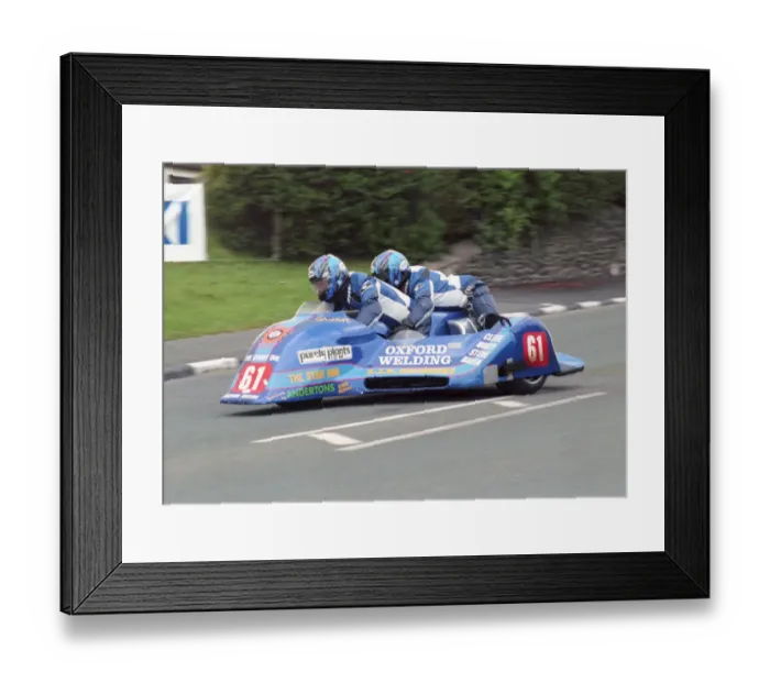 Framed Print : Robert Parker & Stuart Castles (Ireson Mistral) 2000 Sidecar TT Framed Print : Robert Parker & Stuart Castles (Ireson Mistral) 2000 Sidecar TT