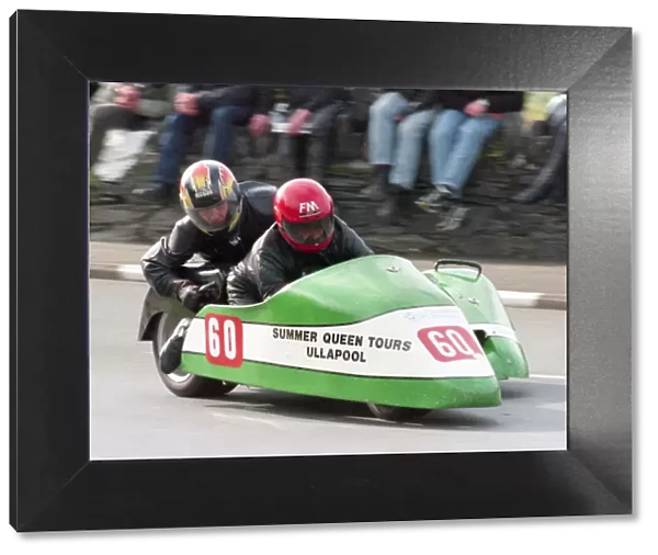 David Stone & Owen Dyke (Yamaha) 2000 Sidecar TT