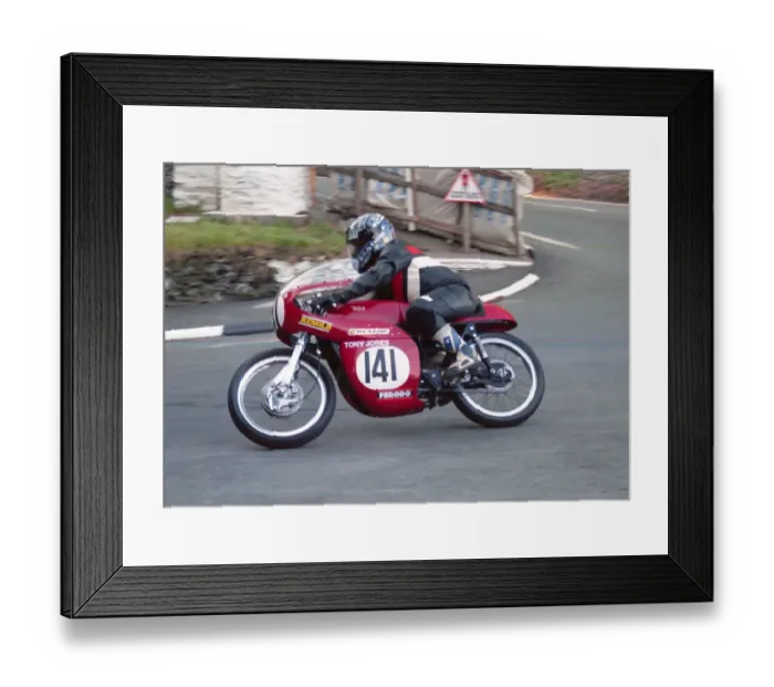 Framed Print : Tony Jones (BSA) 2000 Classic Parade Lap Framed Print : Tony Jones (BSA) 2000 Classic Parade Lap