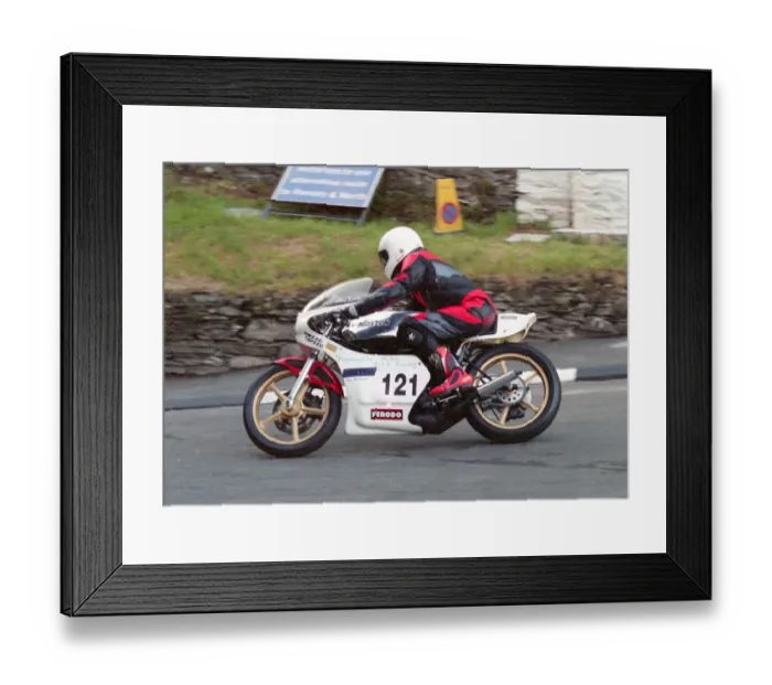 Framed Print : Allen Steele (Yamaha Maxton) 2000 Classic Parade Lap Framed Print : Allen Steele (Yamaha Maxton) 2000 Classic Parade Lap