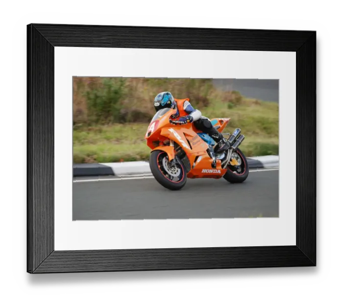 Framed Print : Dan Kneen (Honda) 2008 Newcomers Manx Grand Prix Framed Print : Dan Kneen (Honda) 2008 Newcomers Manx Grand Prix