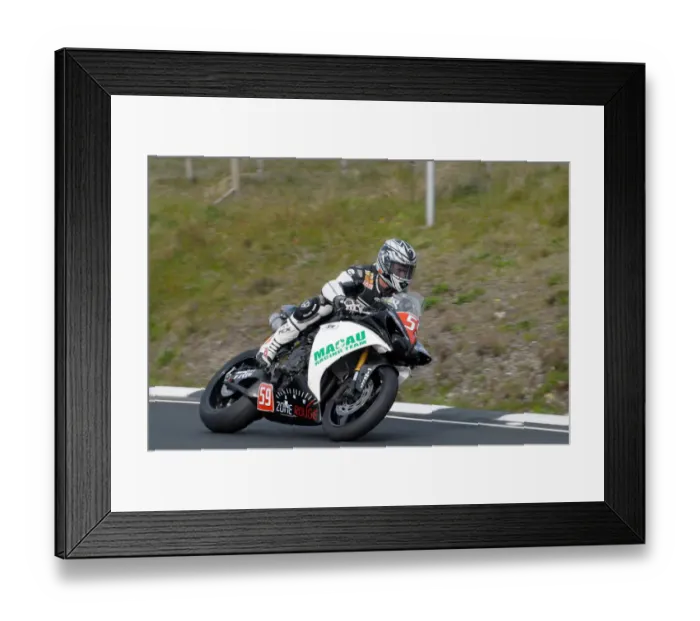 Framed Print : Marc Fissette (Yamaha) 2009 Superstock TT Framed Print : Marc Fissette (Yamaha) 2009 Superstock TT