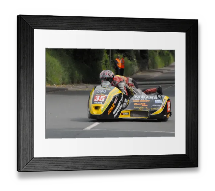 Framed Print : Alan Langton & Mike Aylott (Baker Yamaha) 2009 Sidecar TT Framed Print : Alan Langton & Mike Aylott (Baker Yamaha) 2009 Sidecar TT