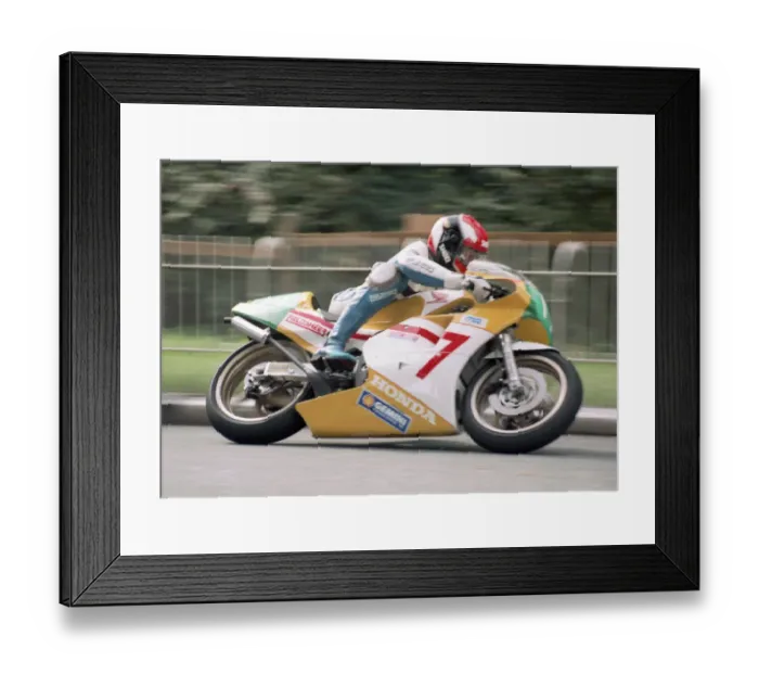 Framed Print : Mark Linton (Honda) 1989 Lightweight Manx Grand Prix Framed Print : Mark Linton (Honda) 1989 Lightweight Manx Grand Prix