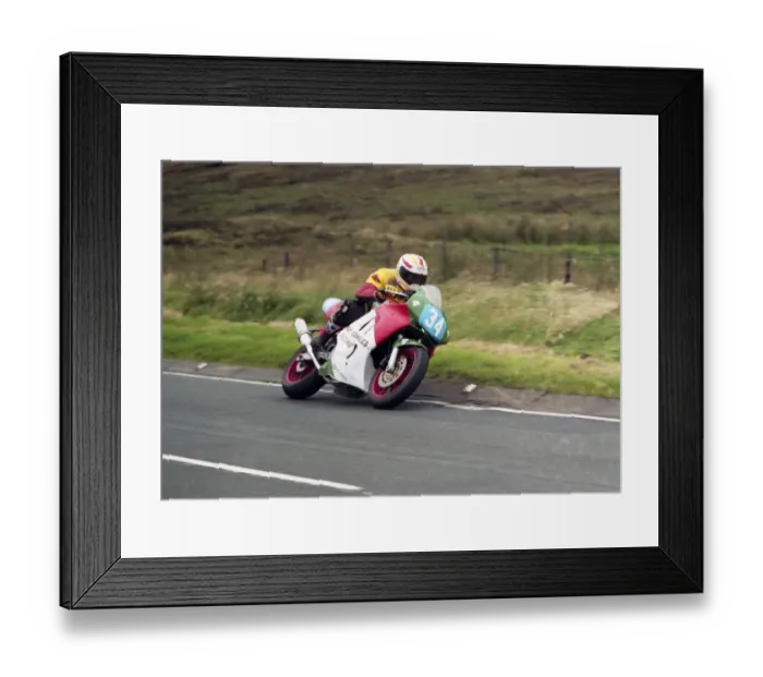 Framed Print : Darran Lindsay (Honda) 1998 Junior Manx Grand Prix Framed Print : Darran Lindsay (Honda) 1998 Junior Manx Grand Prix