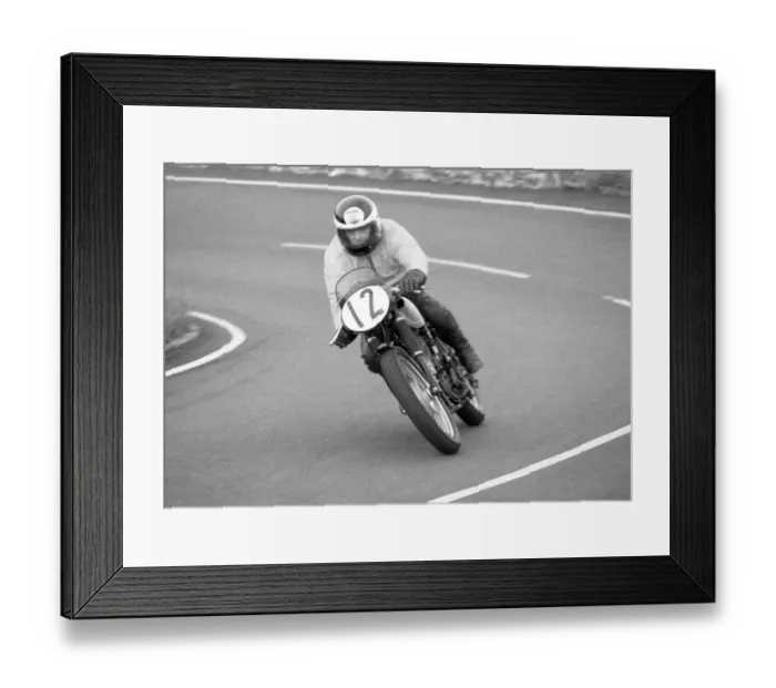 Framed Print : Gareth Owen (Velocette) 1985 Senior Classic Manx Grand Prix Framed Print : Gareth Owen (Velocette) 1985 Senior Classic Manx Grand Prix