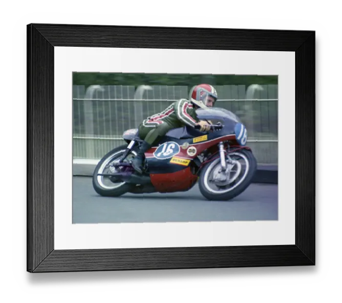 Framed Print : Tony Rutter (Yamaha) 1972 Junior TT Framed Print : Tony Rutter (Yamaha) 1972 Junior TT