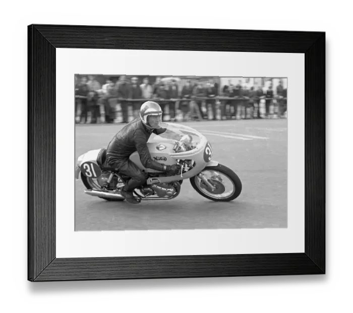 Framed Print : Derek Filler (Norton) 1972 Production TT Framed Print : Derek Filler (Norton) 1972 Production TT