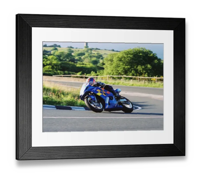 Framed Print : Laiurent Astier (Suzuki) 2004 Junior TT Framed Print : Laiurent Astier (Suzuki) 2004 Junior TT