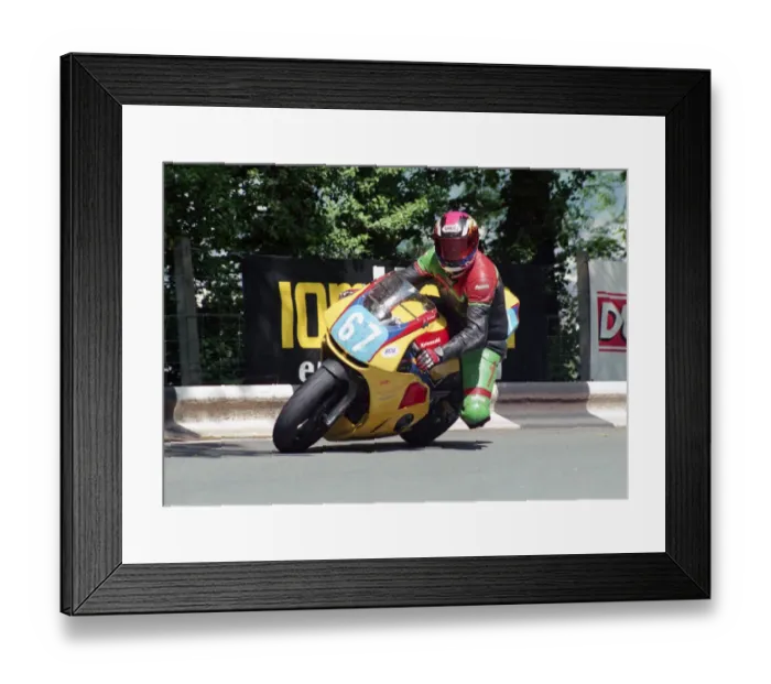 Framed Print : Dirk Kaletsch (Kawasaki) 2002 Junior 600 TT Framed Print : Dirk Kaletsch (Kawasaki) 2002 Junior 600 TT