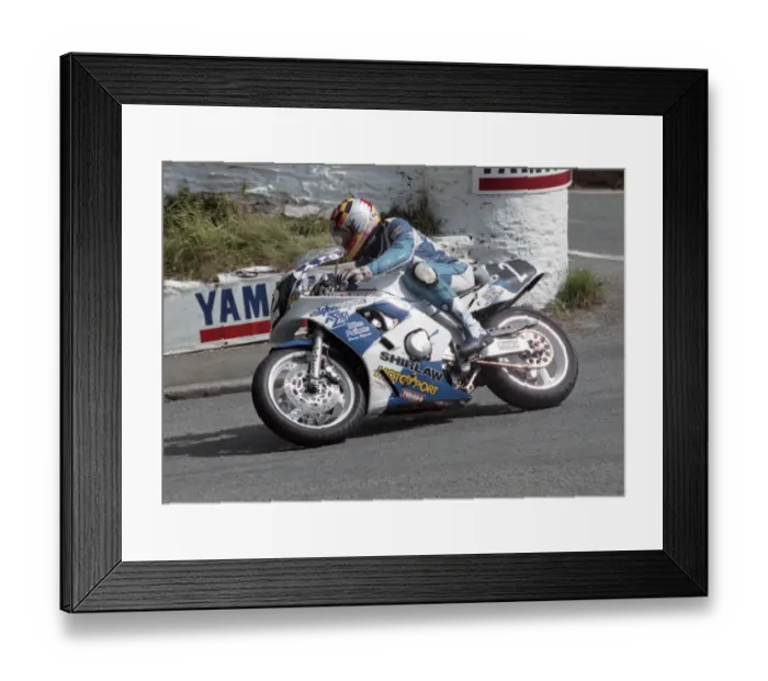 Framed Print : Iain Duffus (Yamaha) 1993 Supersport 400 TT Framed Print : Iain Duffus (Yamaha) 1993 Supersport 400 TT