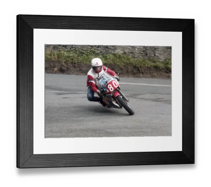 Framed Print : Karl Fox (Yamaha) 1985 Newcomers Manx Grand Prix Framed Print : Karl Fox (Yamaha) 1985 Newcomers Manx Grand Prix
