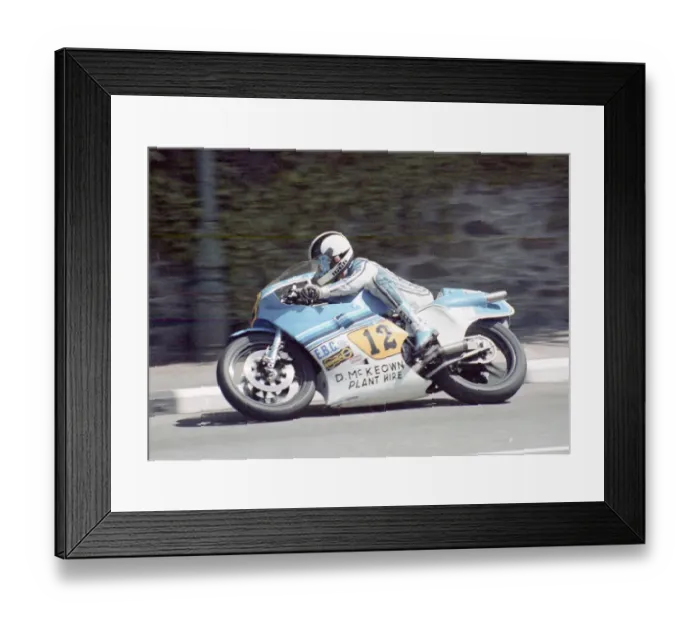 Framed Print : Dennis Ireland (Suzuki) 1982 Senior TT Framed Print : Dennis Ireland (Suzuki) 1982 Senior TT